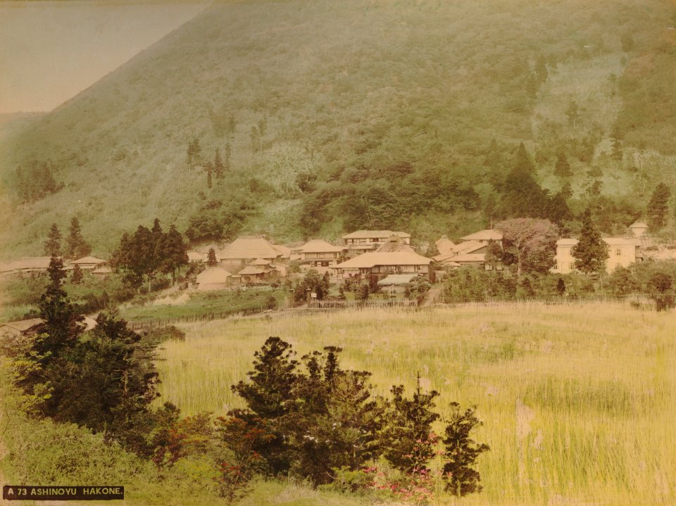 KITLV - 110652 - Kusakabe, Kimbei - Ashinoyu at Hakone in Japan - circa 1890