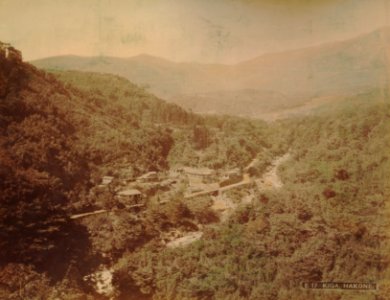 KITLV - 110656 - Kusakabe, Kimbei - Kiga at Hakone in Japan - circa 1890