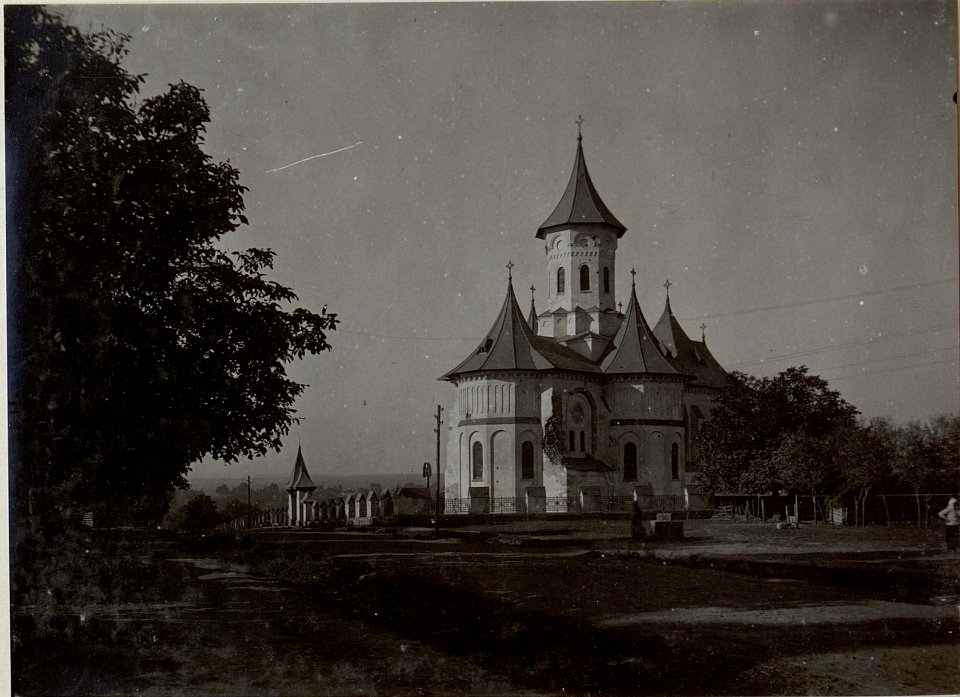 Kirche in Toporoutz (BildID 15654089)