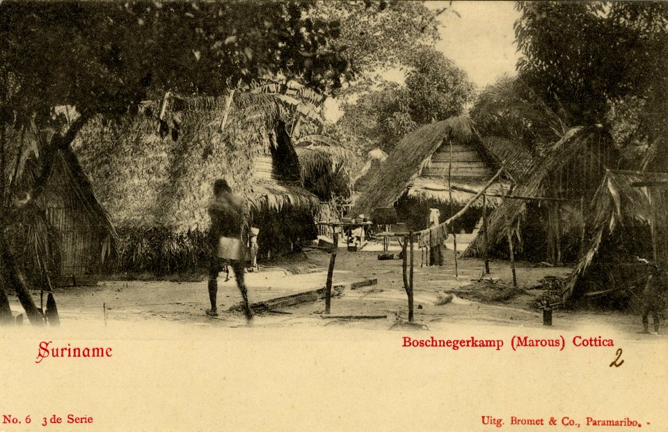 KITLV - 1405635 - Bromet & Co. - Paramaribo - Surinam Bushnegro Camp (Marous) Cottica No. 6 3rd series - 1895-1910