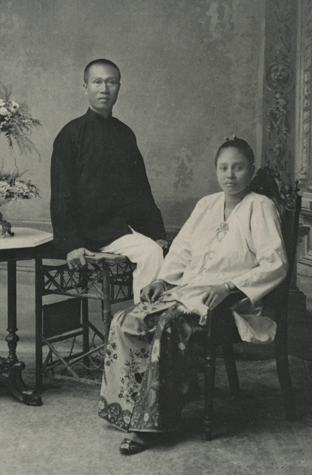 KITLV - 114256 - Kleingrothe, C.J. - Medan - Couple in Langkat - circa 1910