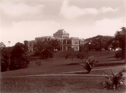 KITLV - 103751 - Government House in Singapore - circa 1890