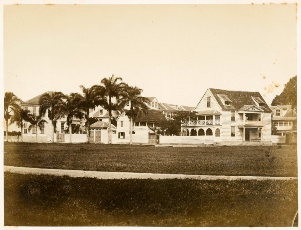 KITLV - 12679 - Government Square in Paramaribo - circa 1890