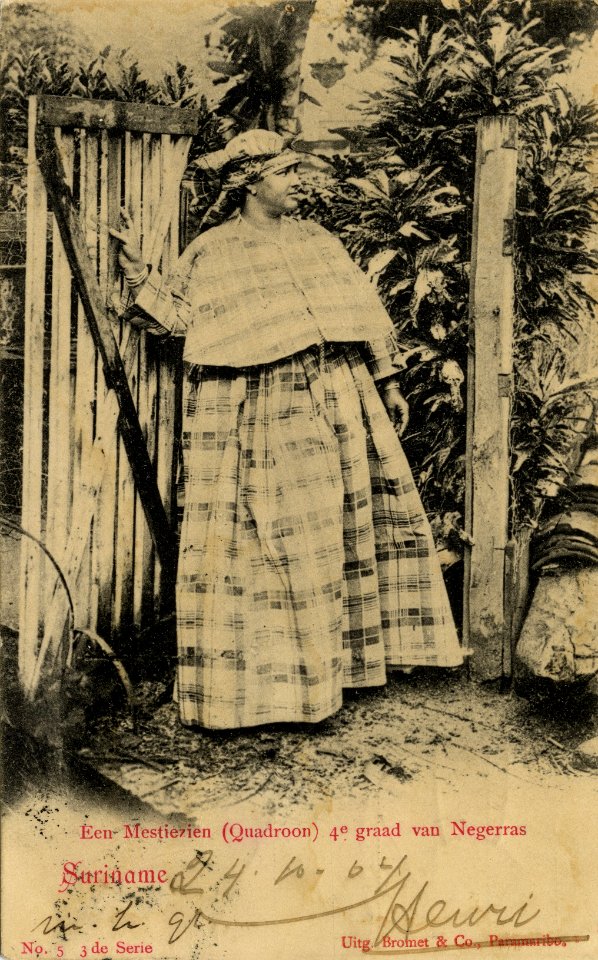 KITLV - 1405694 - Bromet & Co. - Paramaribo - A mestizo (quadroon) - 1895-1904