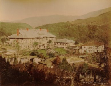 KITLV - 110647 - Kusakabe, Kimbei - Fujiya Hotel in Miyanoshita in Japan - circa 1890