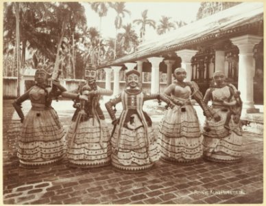 KITLV - 3654 - Lambert & Co., G.R. - Singapore - Klingalese puppetry at the Nattukottai Chettiar Temple, Waterfall Road in Penang - circa 1890 photo