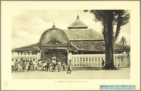 KITLV - 37358 - Demmeni, J. - Tulp, De - Haarlem - Mosque in Yogyakarta - 1911