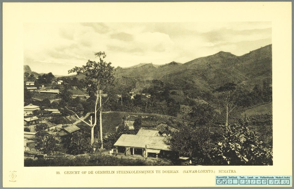 KITLV - 37422 - Demmeni, J. - Tulp, De - Haarlem - The Ombilin coal mines at Durian at Sawahlunto - 1911