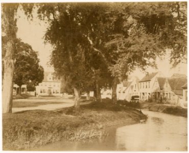 KITLV - 39030 - Muller, Julius Eduard - Paramaribo - The Knuffelsgracht, Paramaribo - circa 1885
