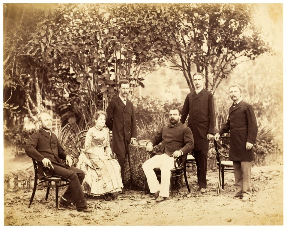 KITLV - 40335 - Stafhell & Kleingrothe - Medan - Europeans in Deli - circa 1890