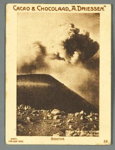 KITLV - 500058 - Kurkdjian, Photo - Soerabaja - Smeroe, volcano Semeru, Java - circa 1930