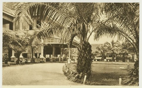 KITLV - 26874 - Kleingrothe, C.J. - Medan - Medan, Sumatra Hotel, Medan, Sumatra - circa 1905