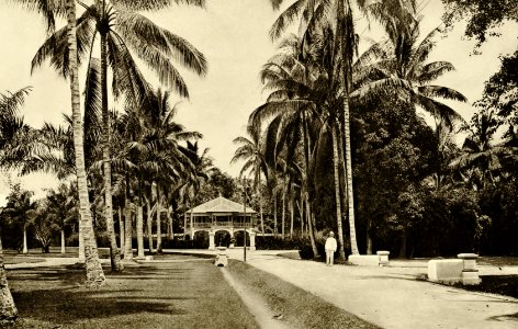 KITLV - 78287 - Kleingrothe, C.J. - Medan - Headquarters of the Amsterdam Deli Company at Padang Bulan in Medan, Sumatra - circa 1900