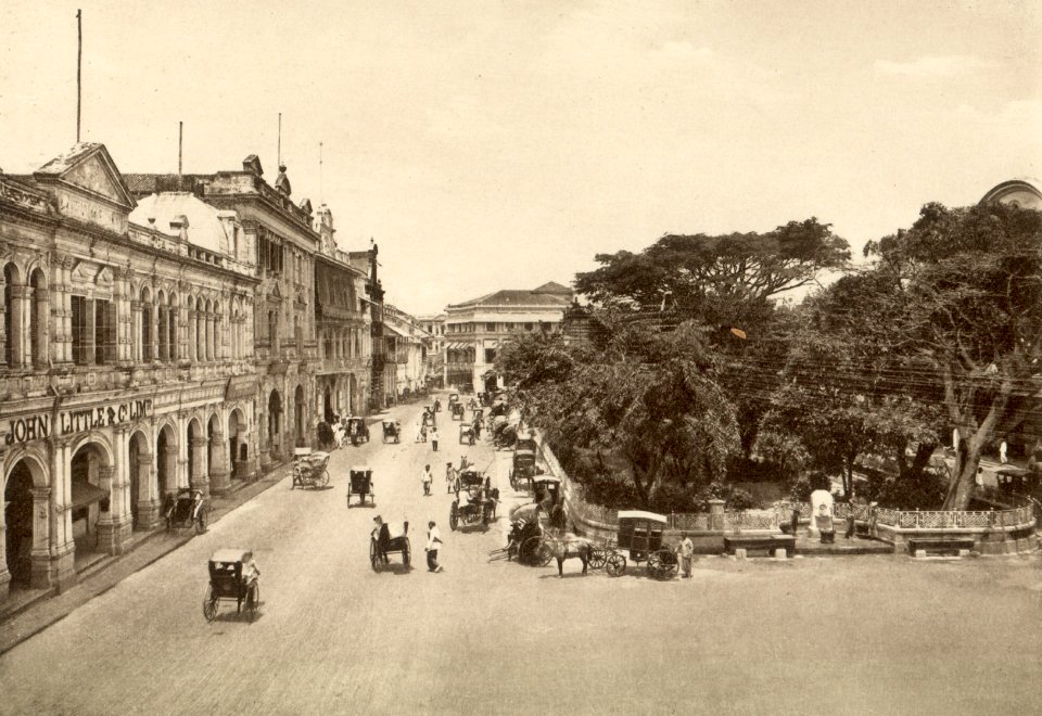 KITLV - 79891 - Kleingrothe, C.J. - Medan - Raffles Place, Singapore - circa 1910