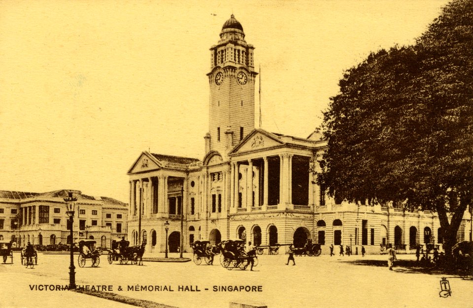 KITLV - 33196 - Victoria Theatre and Memorial Hall in Singapore - circa 1900