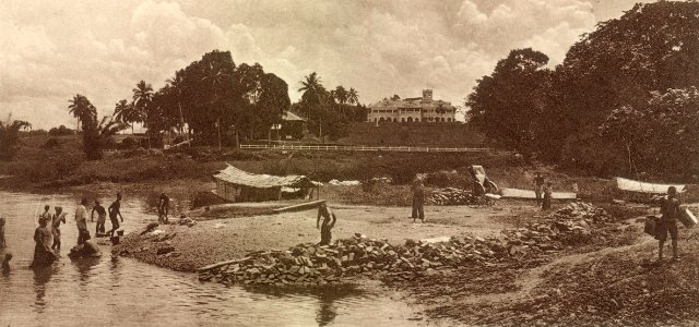 KITLV - 79997 - Kleingrothe, C.J. - Medan - Resident's house at Kuala Kangsar - circa 1910