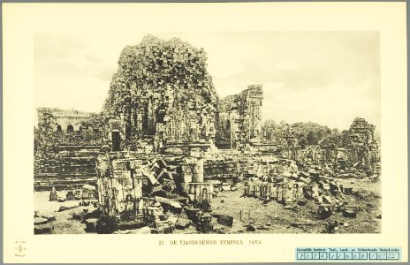 KITLV - 37353 - Demmeni, J. - Tulp, De - Haarlem - Ruins of the main temple Candi Sewu in Central Java - 1911