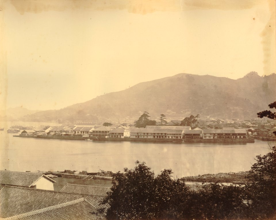KITLV - 89931 - Beato, Felice - Dejima at Nagasaki in Japan - presumably 1863-1865