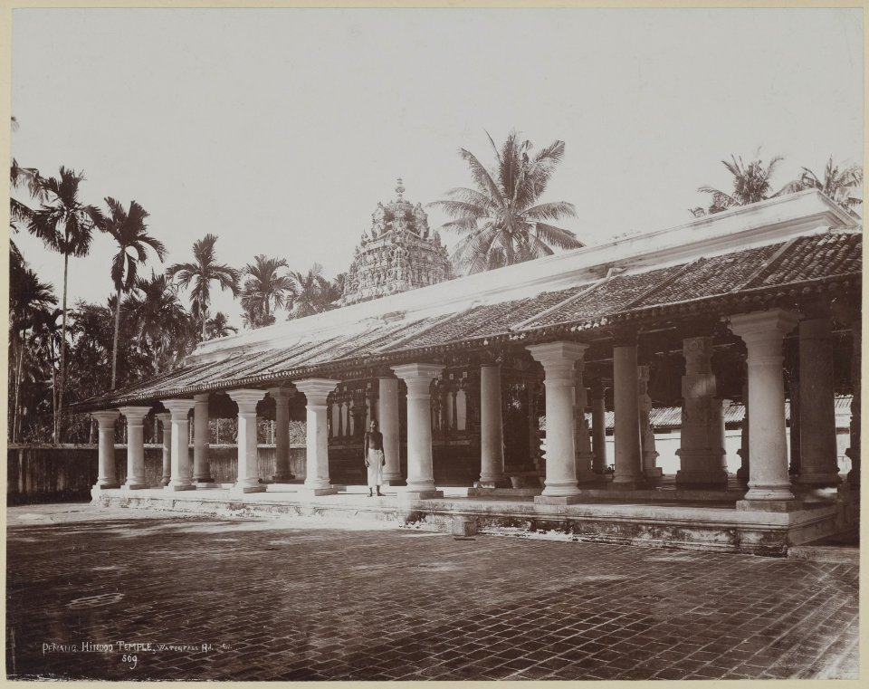 KITLV - 7527 - Lambert & Co., G.R. - Medan - Hindu temple in Penang - circa 1900