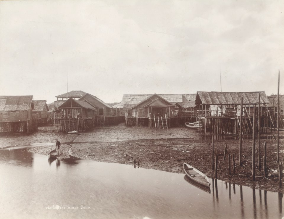 KITLV - 91762 - Lambert & Co., G.R. - Singapore - Palace of the Sultan of Brunei - circa 1890