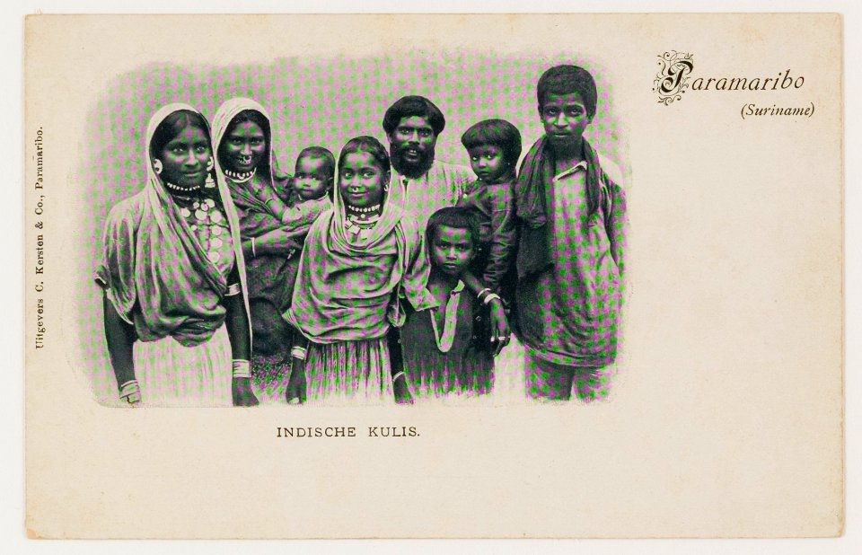 KITLV - 41599 - Hindu coolies in Paramaribo - circa 1900