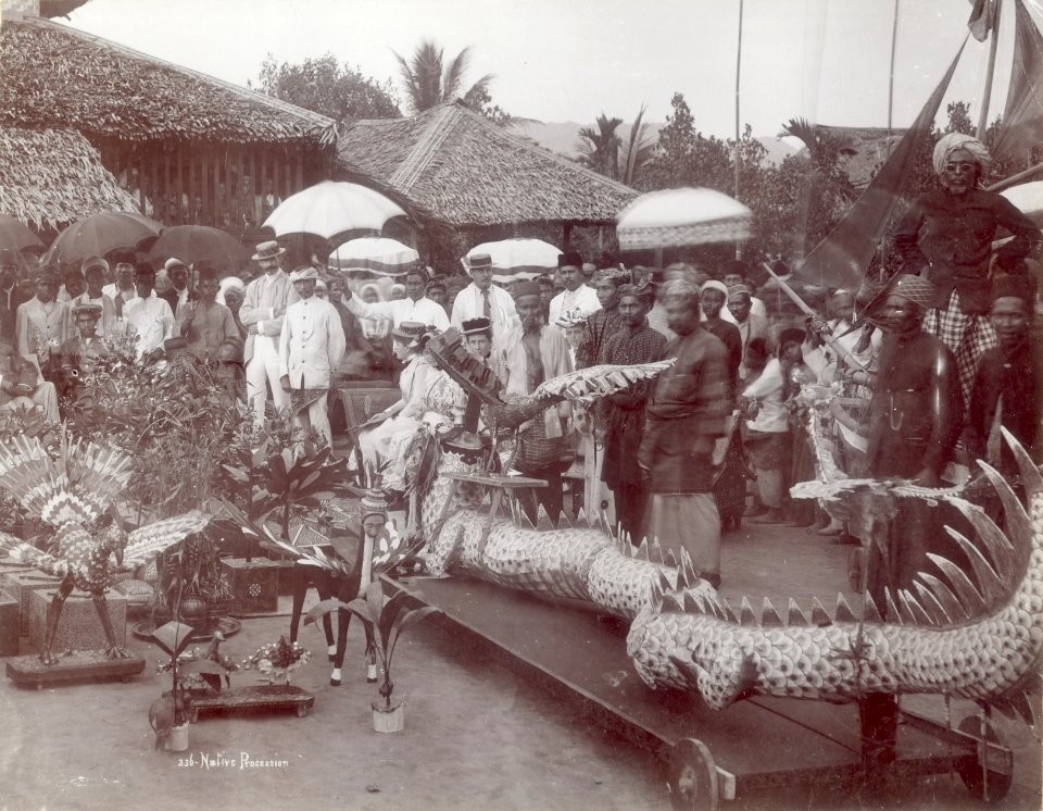KITLV - 91481 - Lambert & Co., G.R. - Singapore - Procession, probably in Selangor - circa 1880