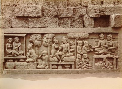 KITLV 103568 - Kassian Céphas - Bas-relief at Borobudur near Magelang - 1890-1891