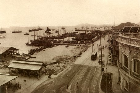 KITLV - 80022 - Kleingrothe, C.J. - Medan - Weld Quay, Penang - circa 1910 photo