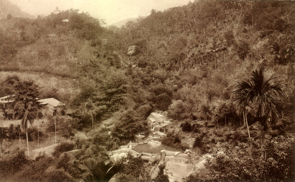 KITLV - 80046 - Kleingrothe, C.J. - Medan - Ayer Etam in Penang - circa 1910