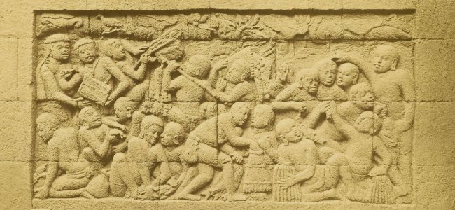 KITLV 40065 - Kassian Céphas - Relief of the hidden base of Borobudur - 1890-1891