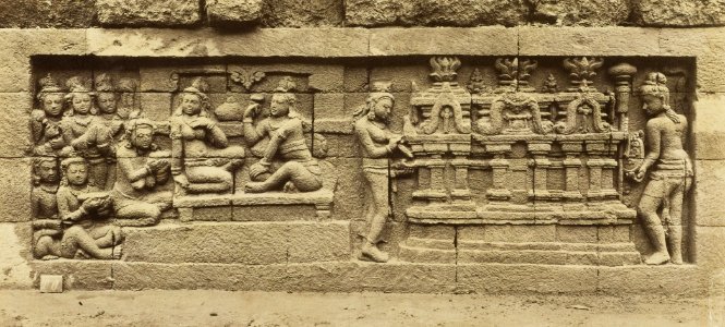 KITLV 40077 - Kassian Céphas - Relief of the hidden base of Borobudur - 1890-1891