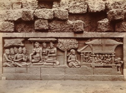 KITLV 103706 - Kassian Céphas - Bas-relief at Borobudur near Magelang - 1890-1891