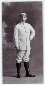KITLV - 9059 - Kurkdjian - Soerabaja - Mr Alexander Johannes Stok playing the role of an auditor of the Internal Administration W. Renneberg in a play, probably in Surabaya - 1913-1914