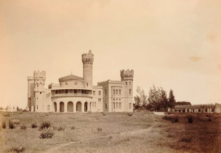 KITLV 92023 - Unknown - Palace of the Rajah at Bangalore in India - Around 1870 photo