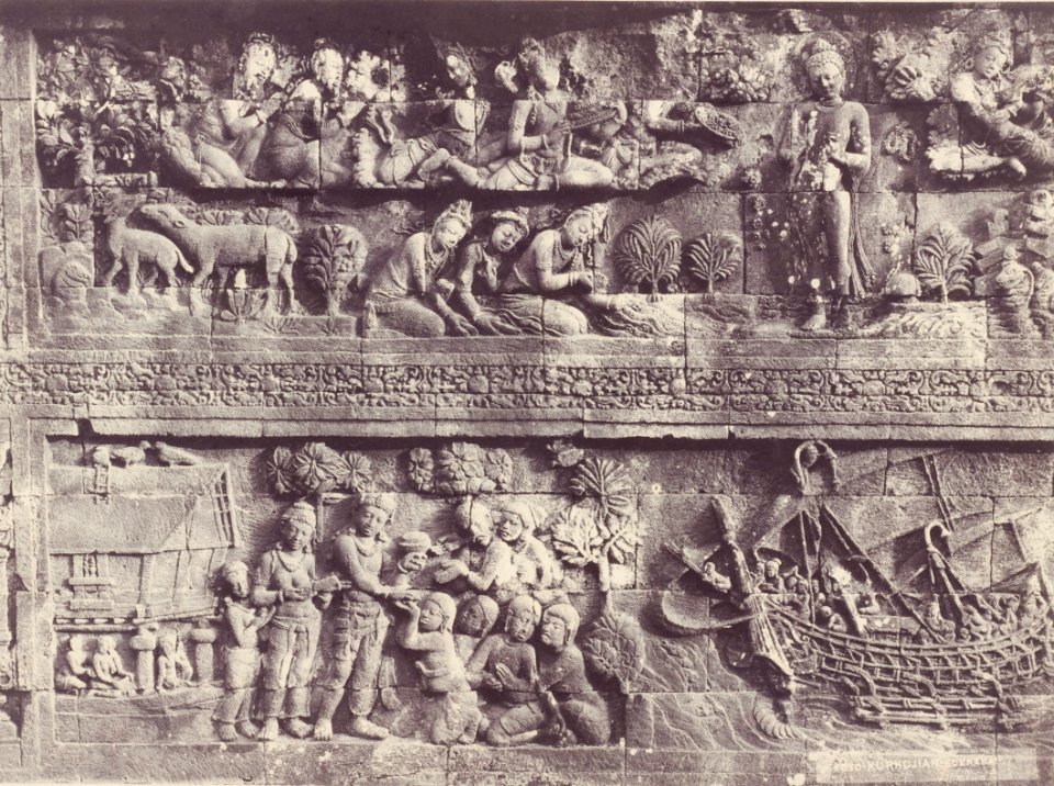 KITLV - 99885 - Kurkdjian - Soerabaia - Relief at Borobudur in Magelang - circa 1915