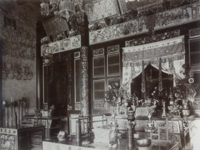 KITLV - 86746 - Stafhell & Kleingrothe - Medan-Deli - Altar in a Chinese temple, presumably at Medan, Sumatra - circa 1900