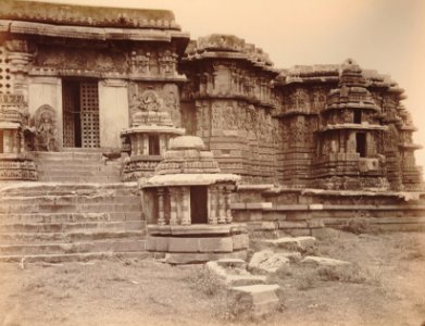 KITLV 92181 - Unknown - Halabidi temple in India - Around 1870