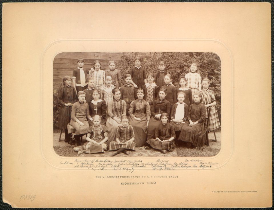 Kjøbenhavn, Frk. V. Schmidt Phiselbecks og A. Tiemroths Skole (J. David, 1890) - 09