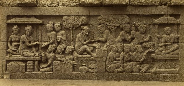 KITLV 40099 - Kassian Céphas - Relief of the hidden base of Borobudur - 1890-1891