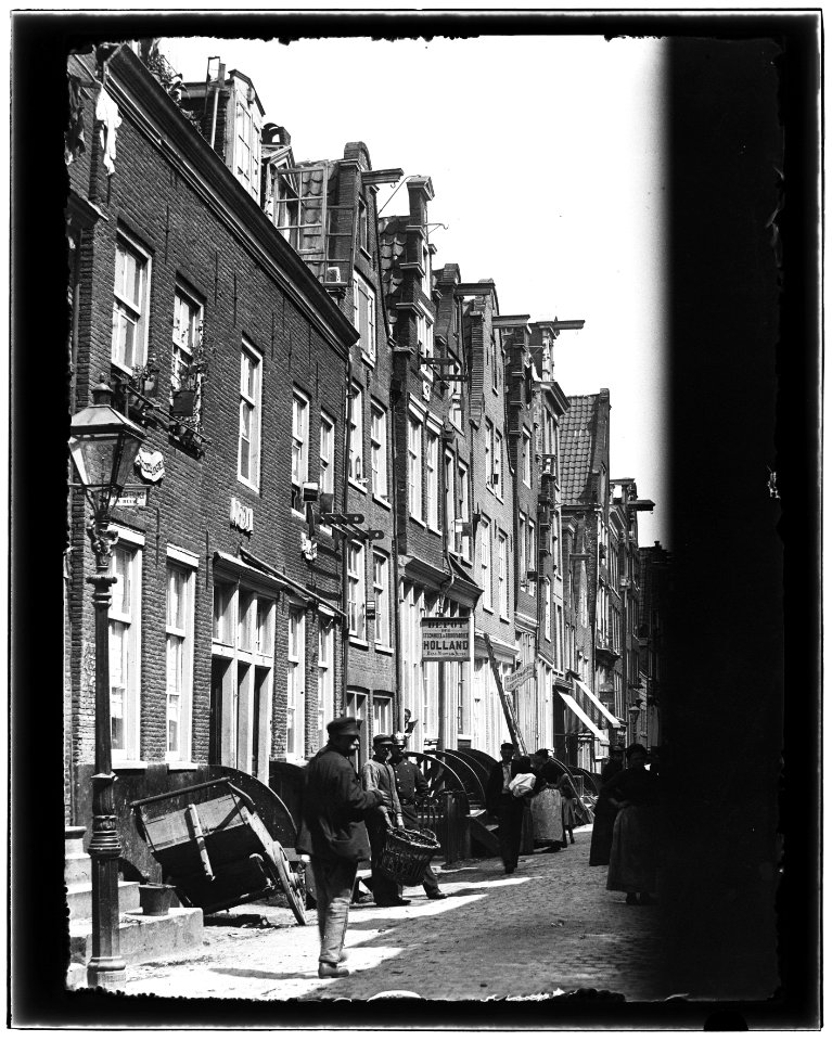 Kleine Kattenburgerstraat 47-49-51 enz (vlnr) Jacob Olie (max res)