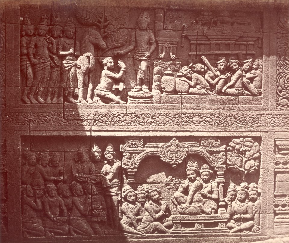 KITLV 90025 - Isidore van Kinsbergen - Reliefs on the Borobudur bij Magelang - Around 1900