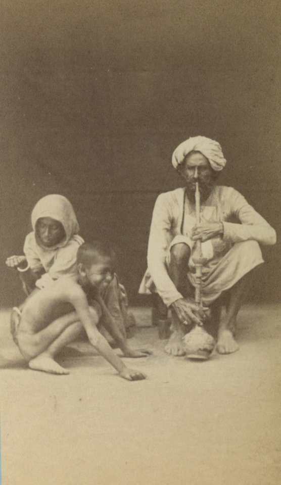 KITLV 91169 - Unknown - Family in India - Before 1880