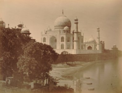 KITLV 91970 - Unknown - Taj Mahal at Agra in India - Around 1860 photo