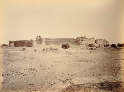 KITLV 91994 - Samuel Bourne - Fort Purana Qila in Delhi India - Around 1860 photo