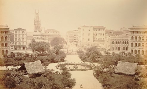 KITLV 92018 - Unknown - Elphinstone Circle, seen from the town hall, at Bombay in India - Around 1870