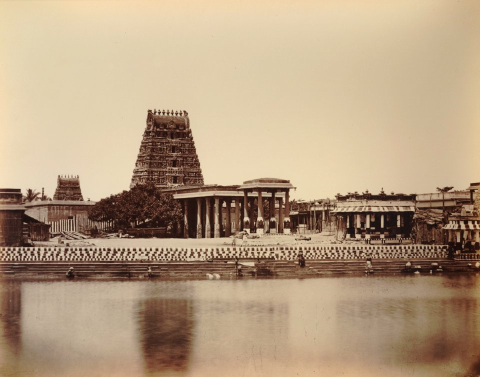 KITLV 92071 - Unknown - Parthasarathy temple in Madras, India - Around 1870
