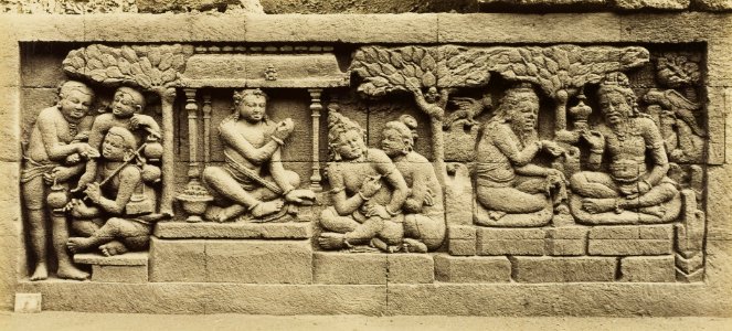 KITLV 40082 - Kassian Céphas - Relief of the hidden base of Borobudur - 1890-1891