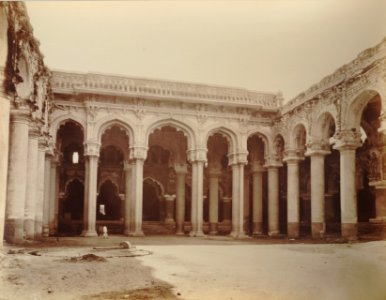 KITLV 92103 - Unknown - Tirumala Nayaka Palace in Madurai in India - Around 1870