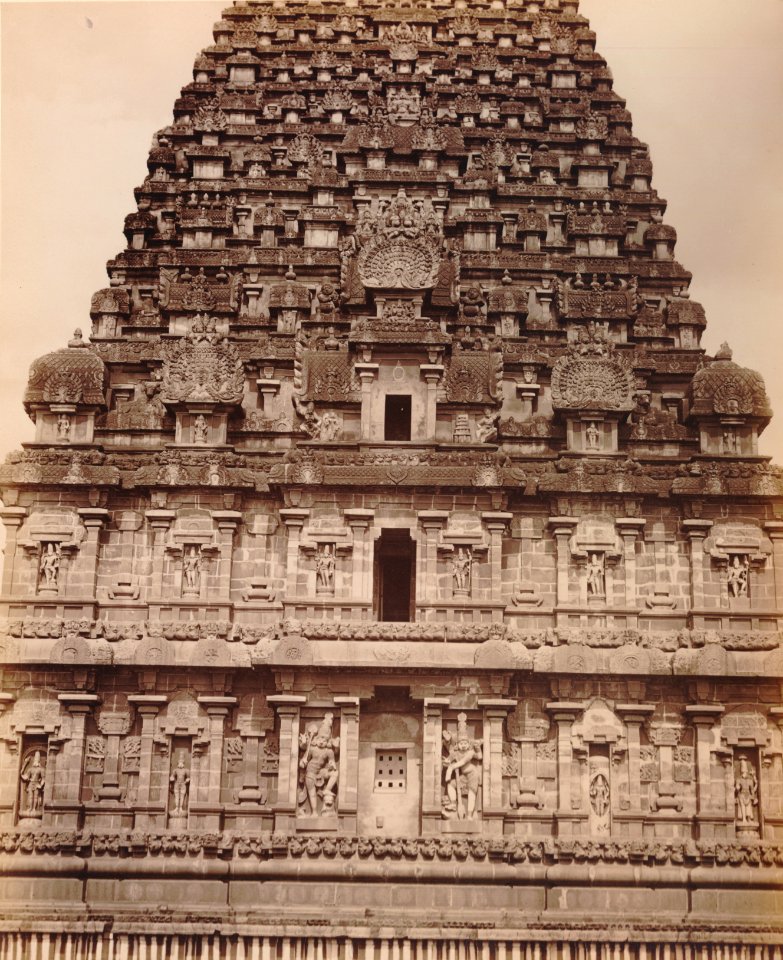 KITLV 92115 - Unknown - Brihadishvara temple complex at Thanjavur in India - Around 1870