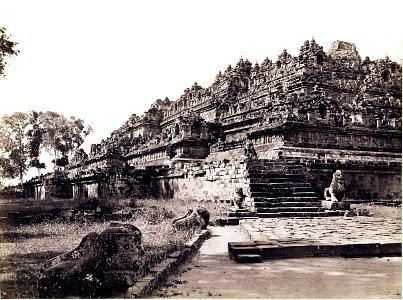 KITLV 40227 - Kassian Céphas - North West side of the Borobodoer - 1888 (restored)